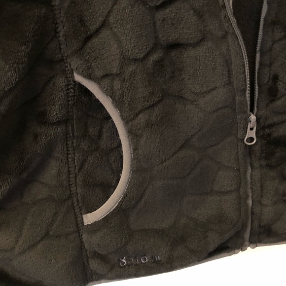 High Quality Fleece Jacket - Picture 4 of 10